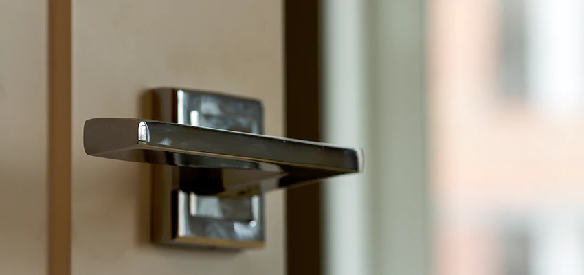 Door Lever Knob Repair in Palm Springs, California