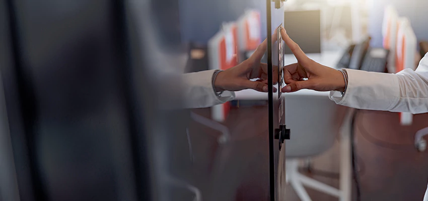 Property Management Locksmith For Key Programming in Palm Springs, CA